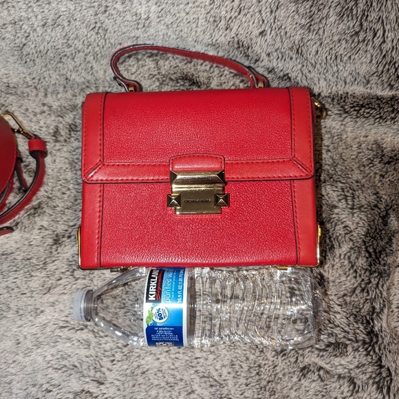 Michael kors small leather trunk crossbody bag - Picture 7 of 9